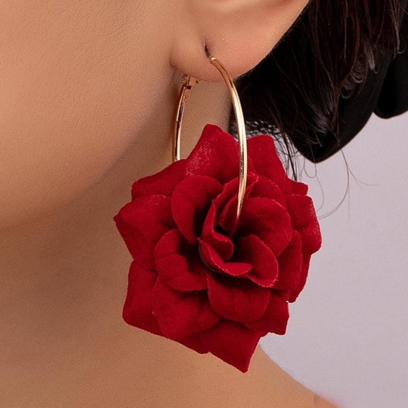 Boho Gold Tone Flower Applique Earrings - Picture 5 of 7